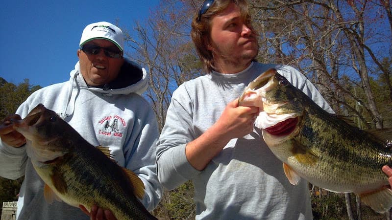 Georgia Lake Fishing/ Lake Lanier Fishing - Georgia Lake Fishing/ Lake Lanier Fishing