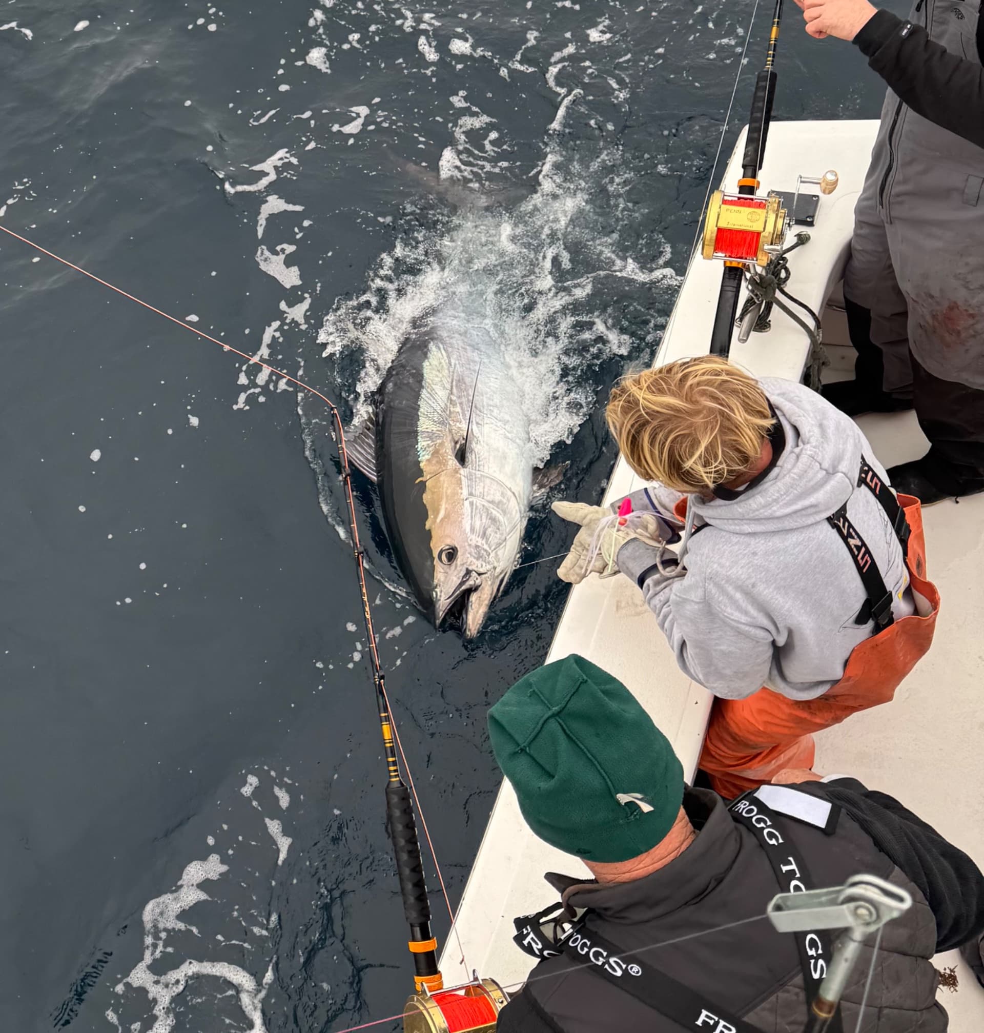 Longer Days Sportfishing Charters - Tom Randall